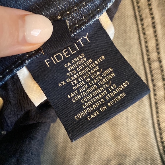 Fidelity Jeans - Picture 6 of 6